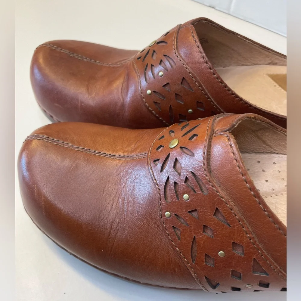 Leather Dansko Clogs - Picture 3 of 8